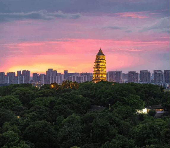 2025苏州旅游的最佳时间：苏州旅游的最佳季节天气和每个季节的景点推荐