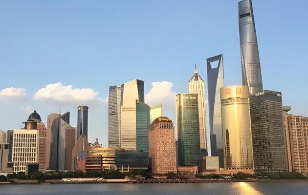 上海-陆家嘴丨上海的金融心脏，感受现代都市的雄浑气息