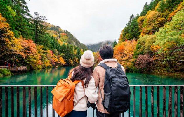 四川蜜月主题游丨在自然与文化的怀抱中，度过浪漫时光