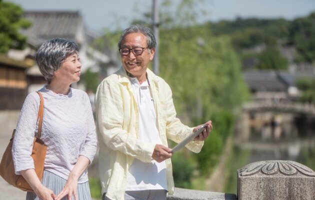 四川老年主题游丨轻松享受悠闲时光，探索四川的自然与文化遗产