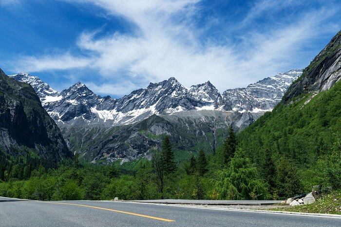 四姑娘山