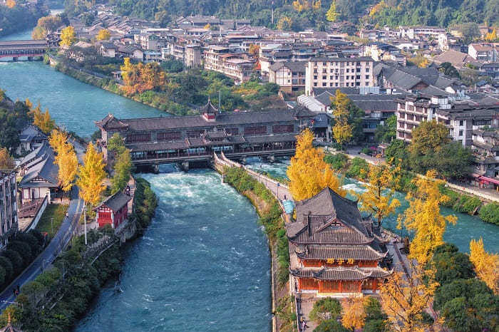四川城市网红线路丨峨眉山、乐山、都江堰、熊猫 4日游