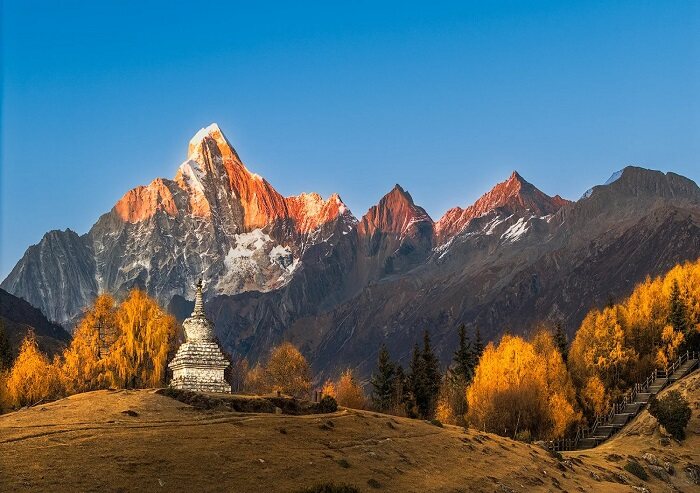 四姑娘山