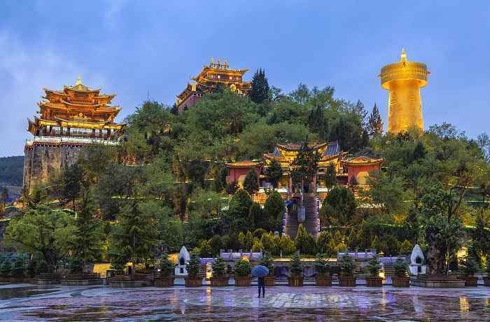 2025云南美食全攻略：品味舌尖上的云南，探索地道美味与独特风情