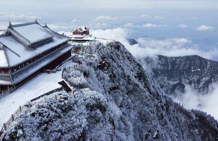 峨眉山冬季