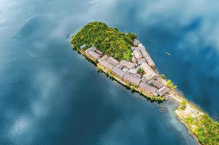 泸沽湖景区