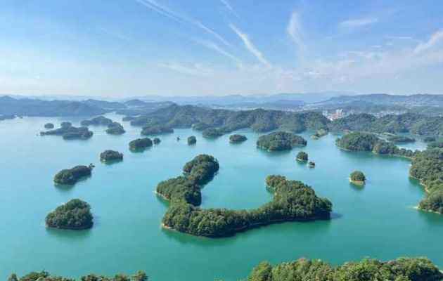 杭州-千岛湖丨乘船游湖，探索千岛湖的绿岛与清澈湖水