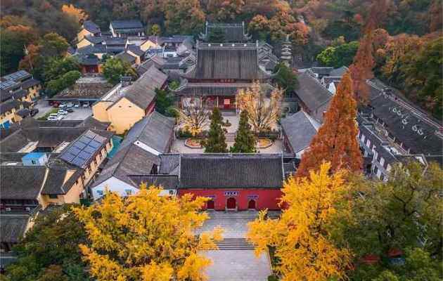 南京-栖霞山丨古寺与红叶相伴的自然胜地