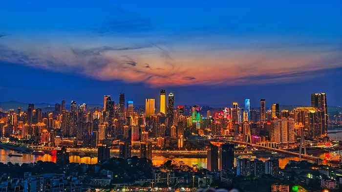 南山一棵树观景台观看的城市夜景