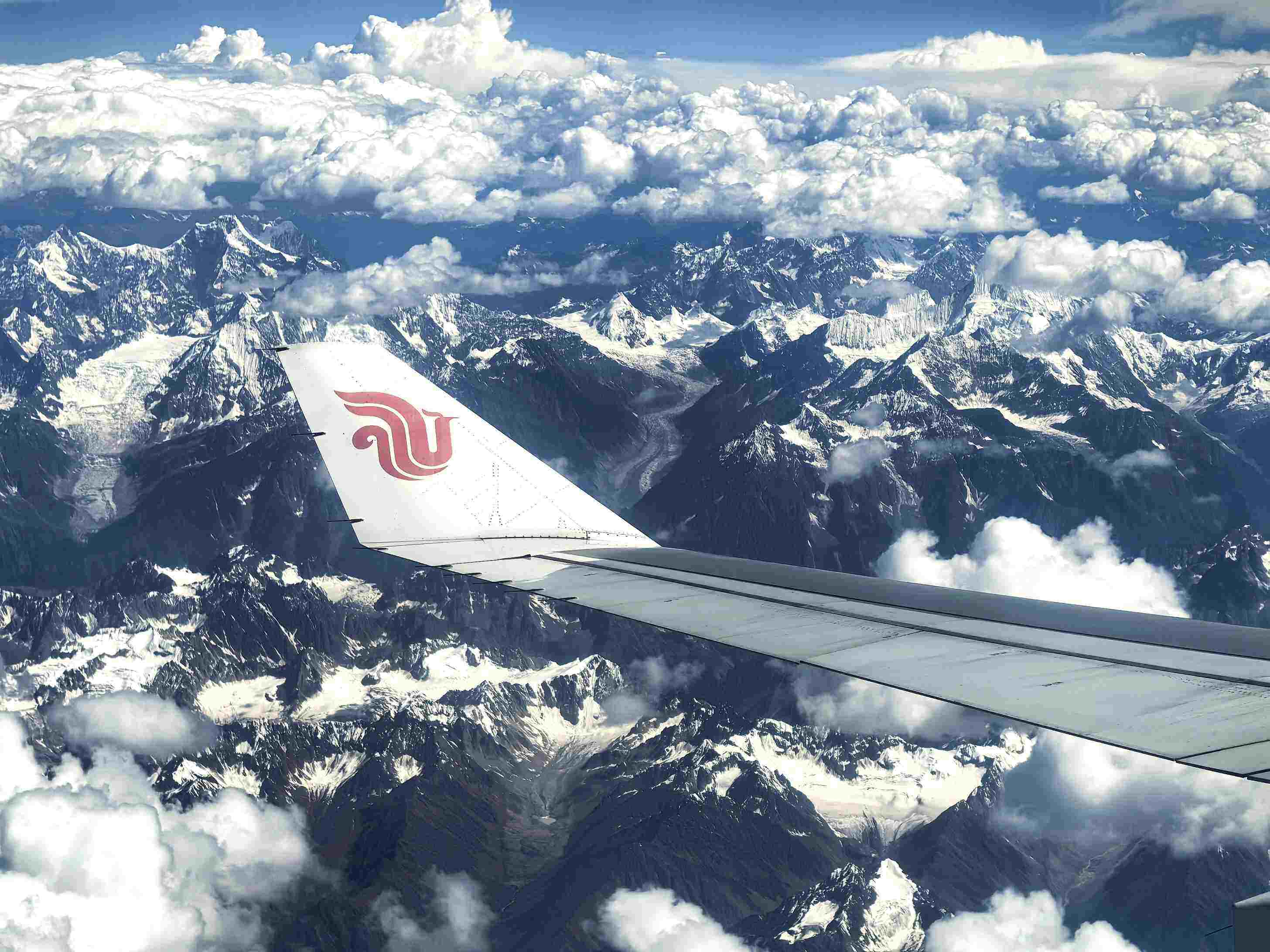 行驶在西藏上空的航班