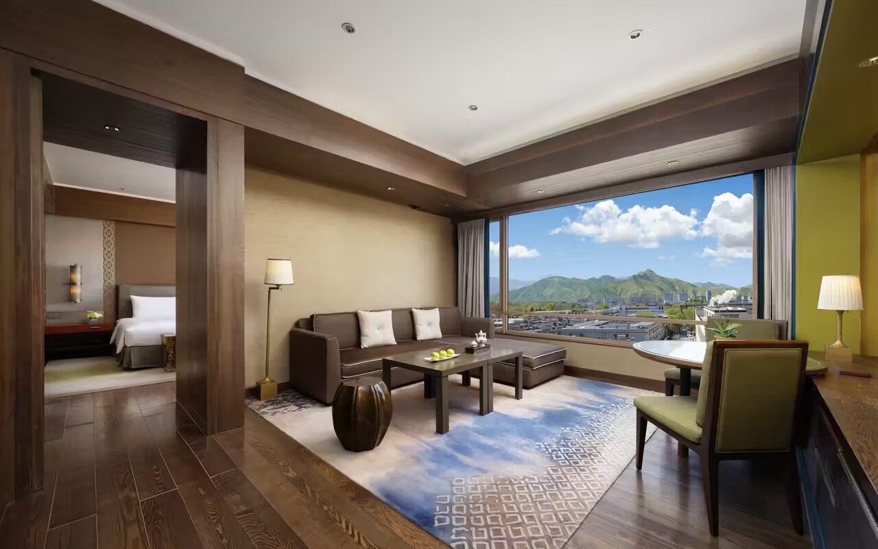 拉萨香格里拉酒店