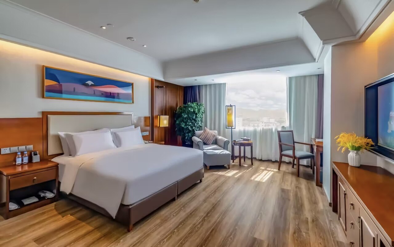 日嘎则乔穆朗宗酒店