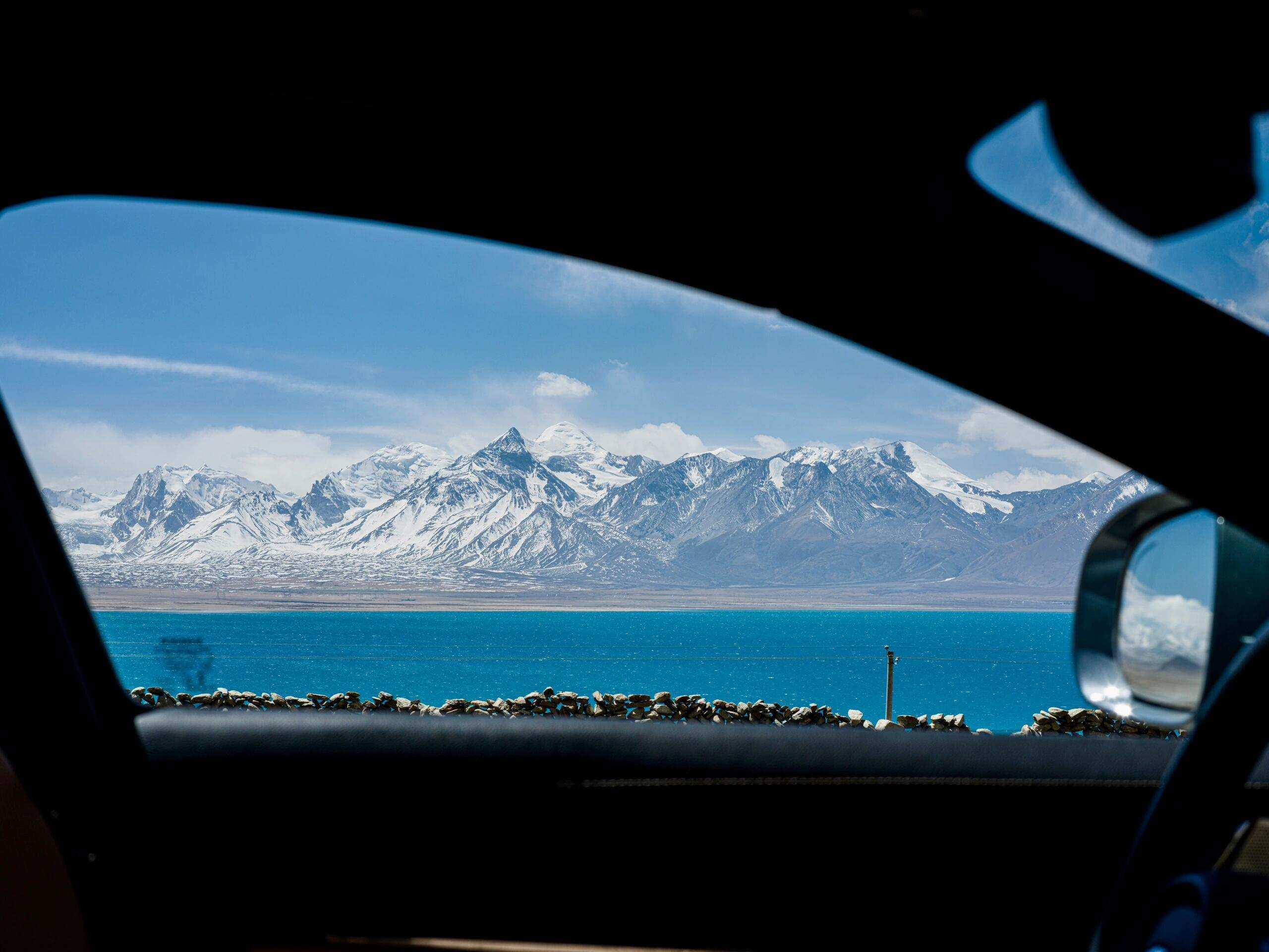 西藏-阿里沿途中的风景