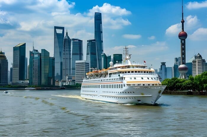 2025上海旅游费用攻略： 去上海旅游一趟到底要准备多少钱？